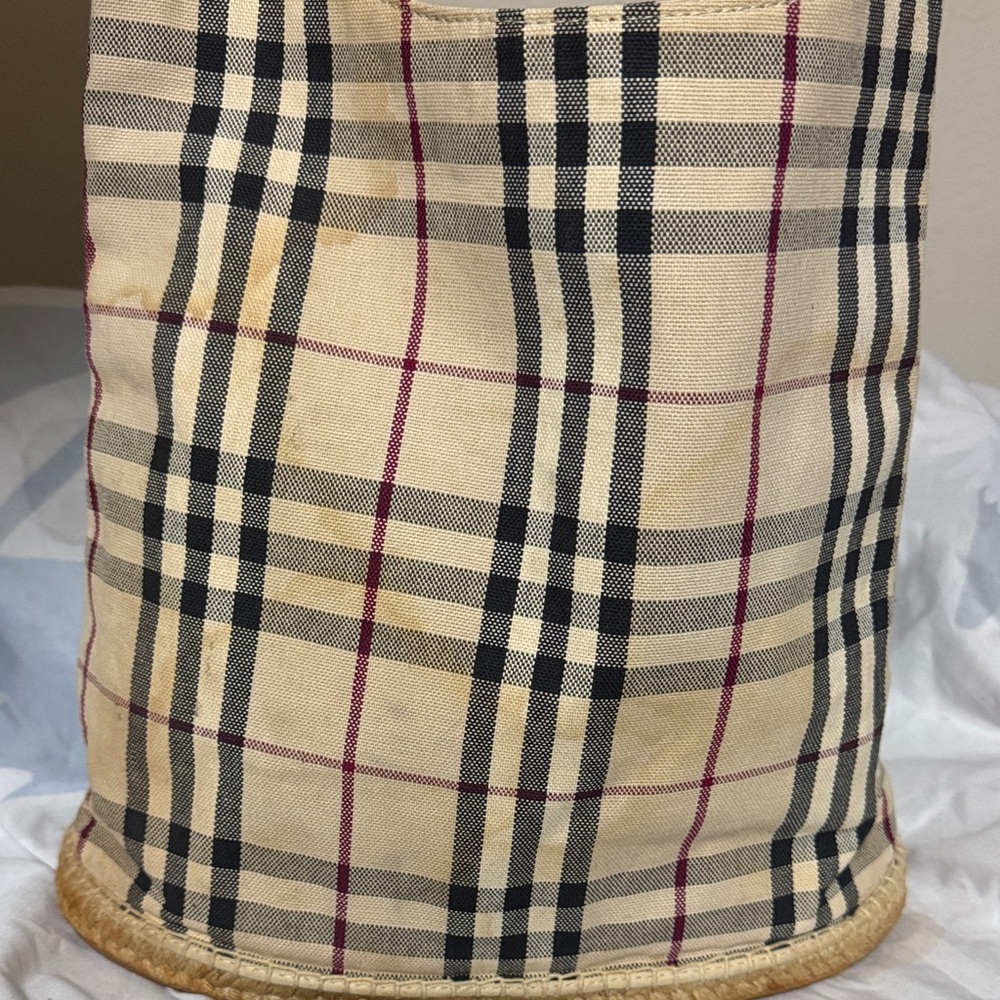 Burberry Beige Plaid Tote with Front Tie - Picture 3 of 9